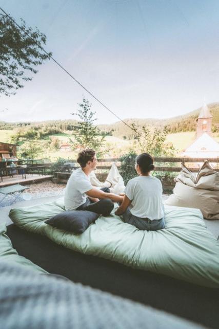 Living Timeless- Bubble Tent Elzach Inklusive Hot Tube Badefass- Schlafen Unterm Sternenhimmel Экстерьер фото