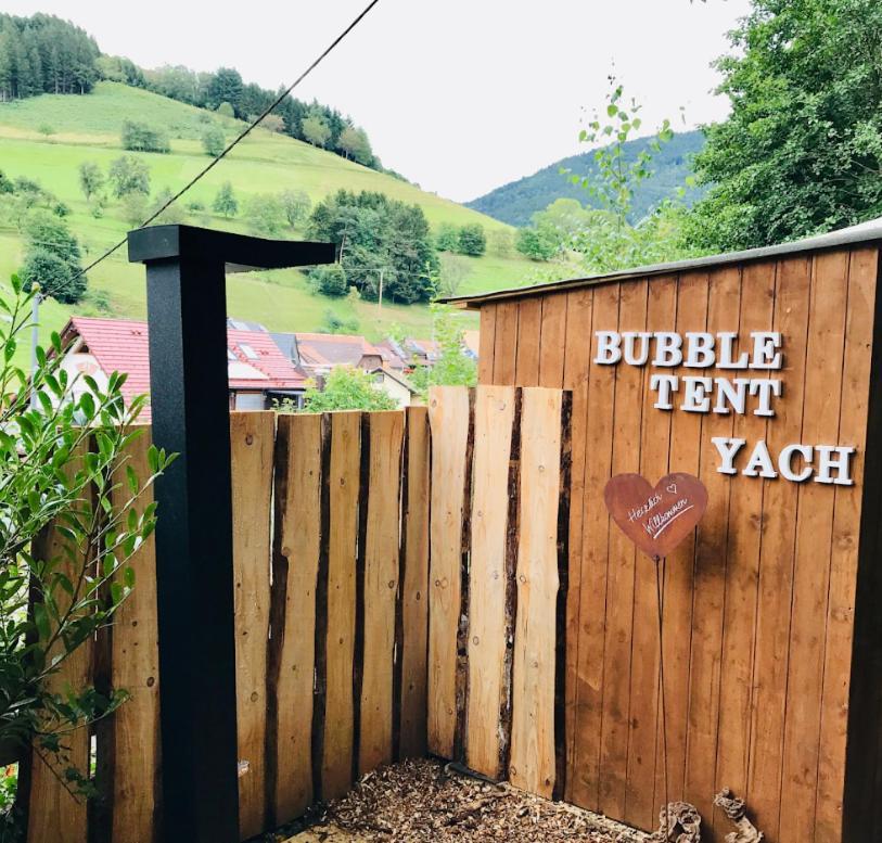 Living Timeless- Bubble Tent Elzach Inklusive Hot Tube Badefass- Schlafen Unterm Sternenhimmel Экстерьер фото