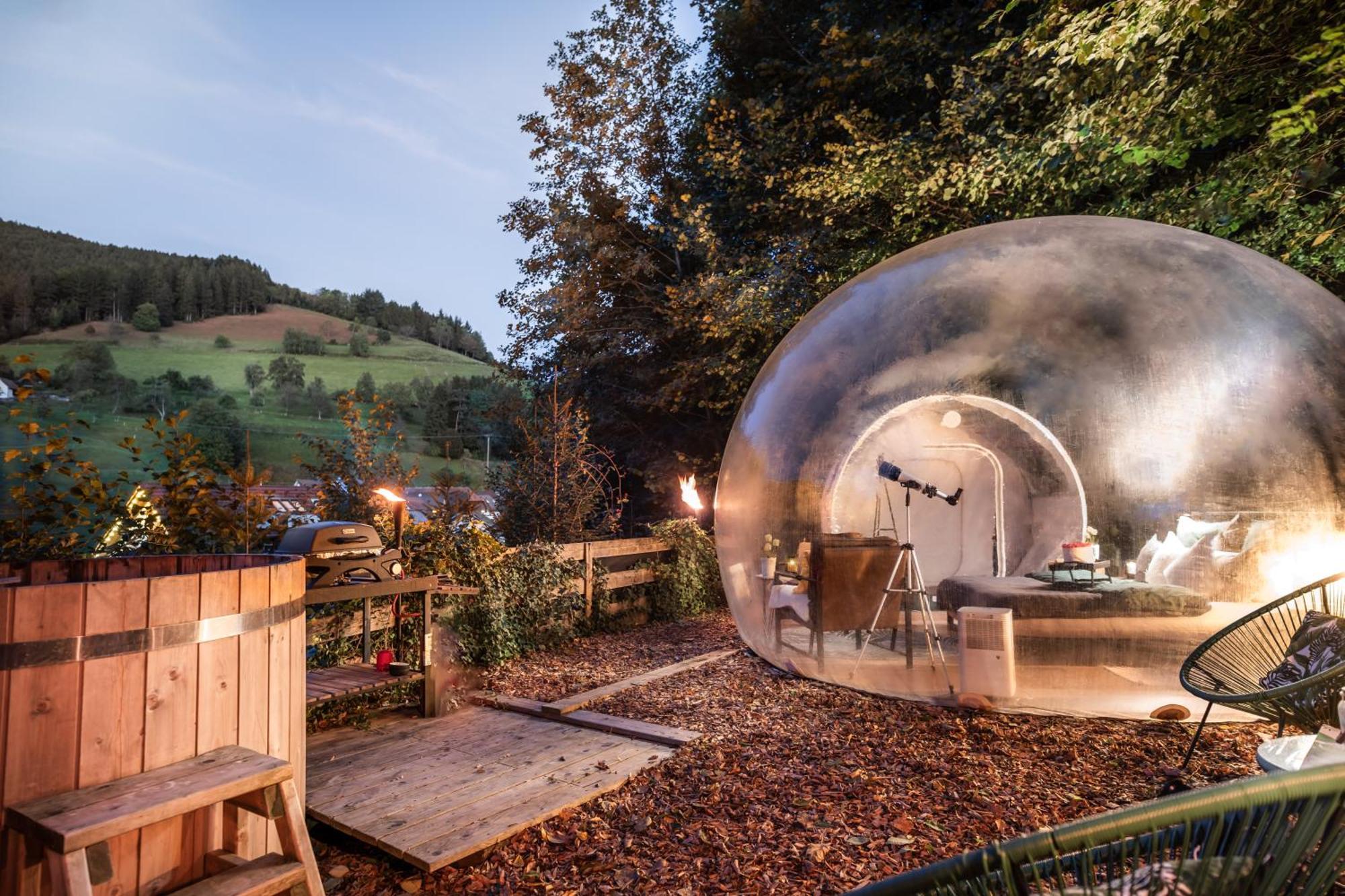 Living Timeless- Bubble Tent Elzach Inklusive Hot Tube Badefass- Schlafen Unterm Sternenhimmel Экстерьер фото